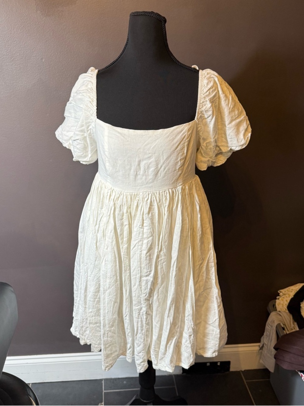 Vici Cream Square-Neck Puff-Sleeve Mini Dress